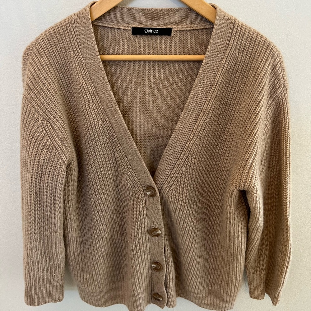 Quince 100% cashmere cardigan